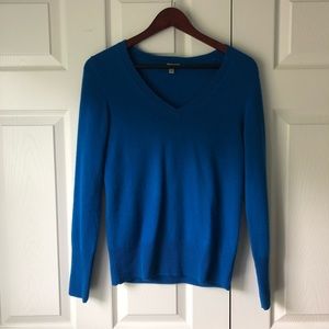 100% cashmere sweater